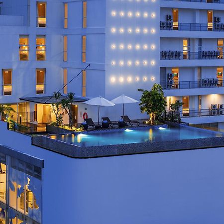 Luminor Hotel Purwokerto By Wh Εξωτερικό φωτογραφία