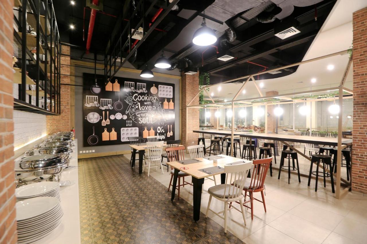 Luminor Hotel Purwokerto By Wh Εξωτερικό φωτογραφία