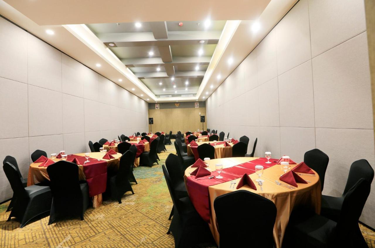 Luminor Hotel Purwokerto By Wh Εξωτερικό φωτογραφία
