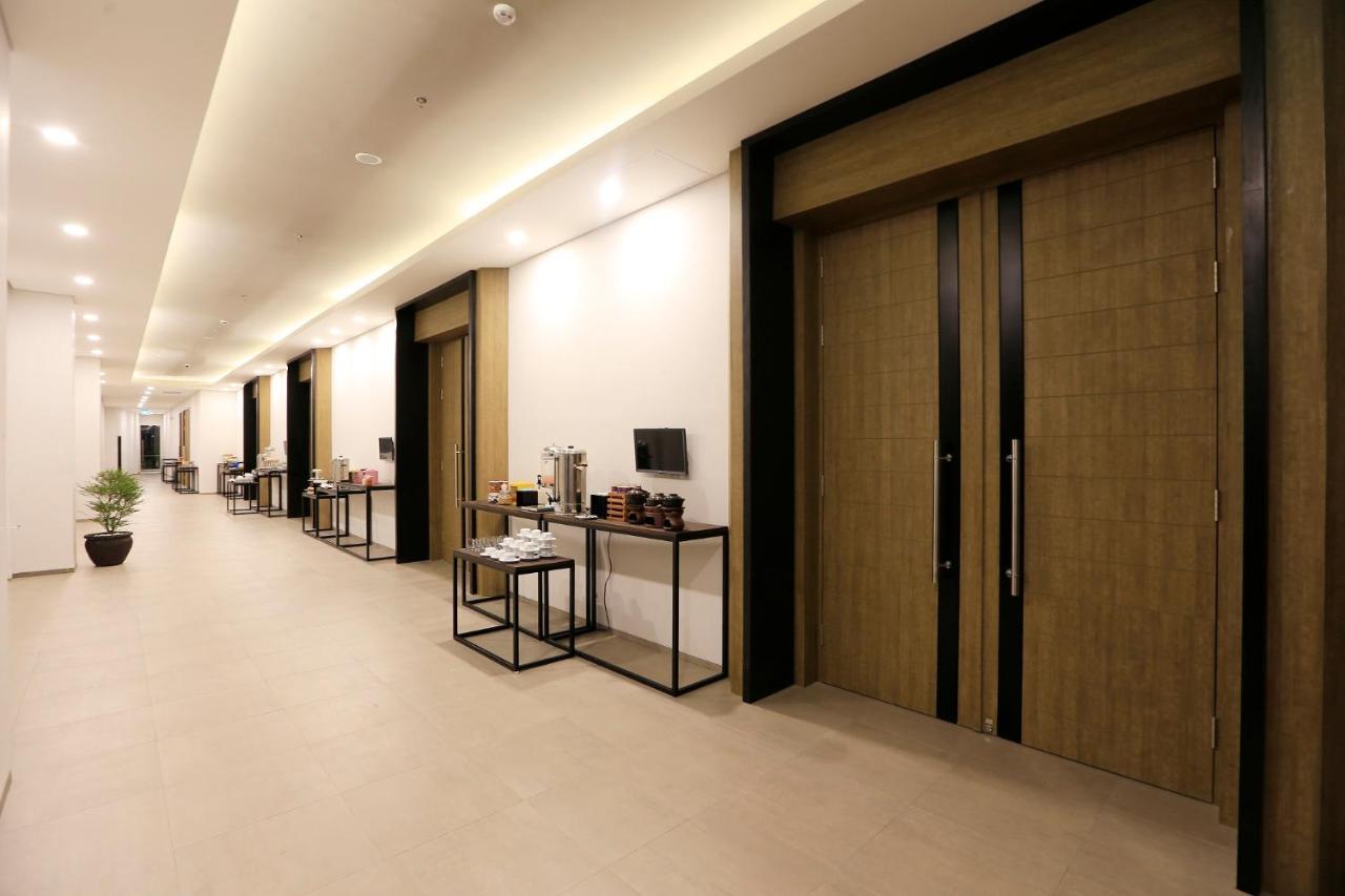 Luminor Hotel Purwokerto By Wh Εξωτερικό φωτογραφία