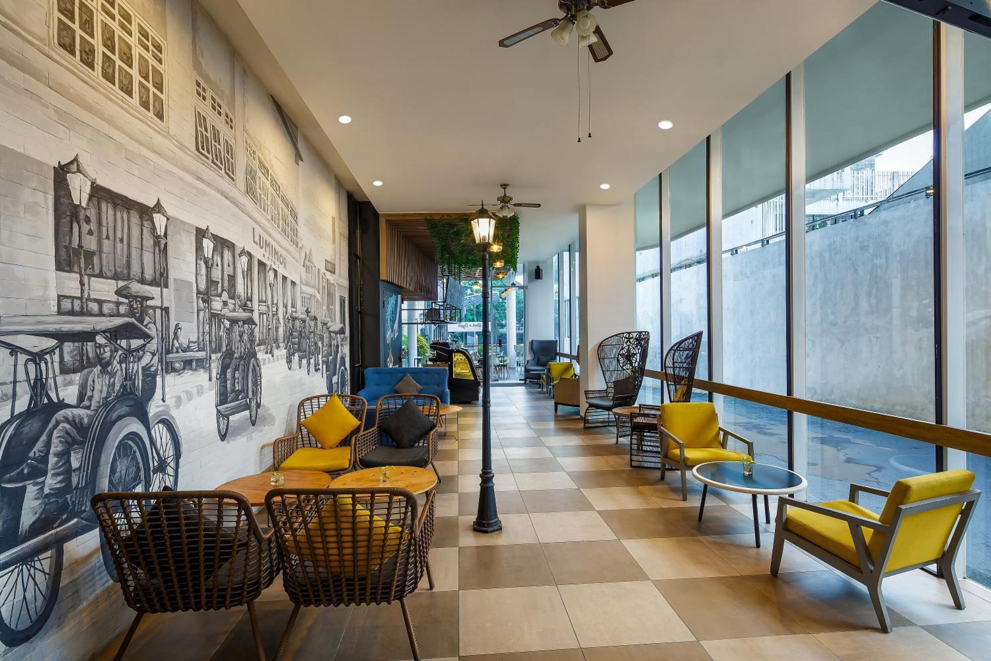 Luminor Hotel Purwokerto By Wh Εξωτερικό φωτογραφία