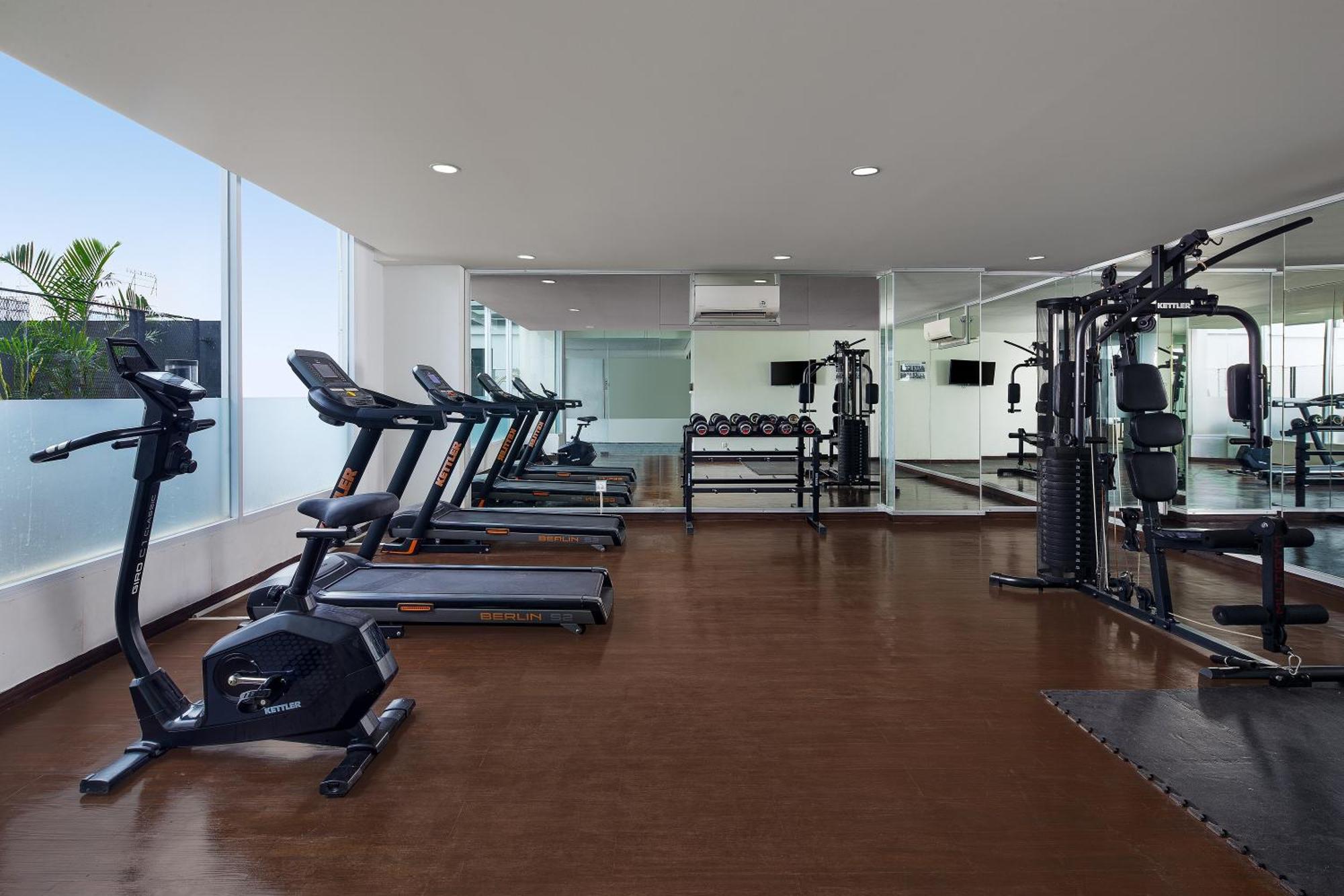 Luminor Hotel Purwokerto By Wh Εξωτερικό φωτογραφία